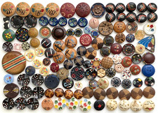 Lot de 126 boutons vintage -