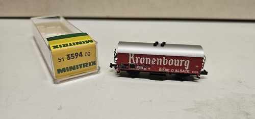 Minitrix wagon couvert - wagon,