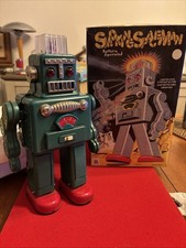 Grand Robot Marcheur Cracheur