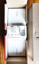 Disjoncteur de branchement bipolaire non différentiel  LEGRAND 15/45A – 401007