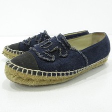 CHANEL Espadrilles Slip-ons