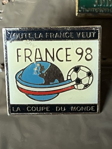 Pin football france 98 - pin’s,