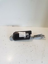 PIÈCE ARRIÈRE DROITE PEUGEOT