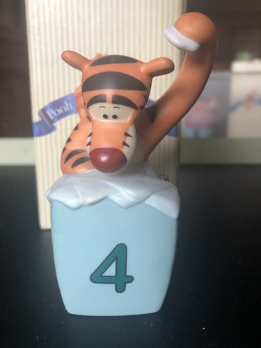 Disney enesco winnie the - n,