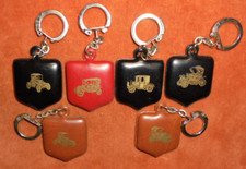 Porte-clés lot 6 Biscuits Alsacienne TACOTS 1900 sur écusson ( 1 en double )