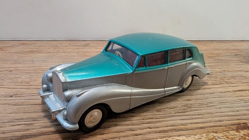 Spot rolls royce - royce, sliver