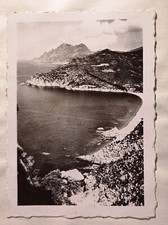 AZ654 photo circa septembre 1949 paysage corse montagne plage mer