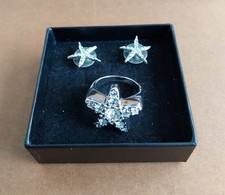 ENSEMBLE BAGUE ET BOUCLES