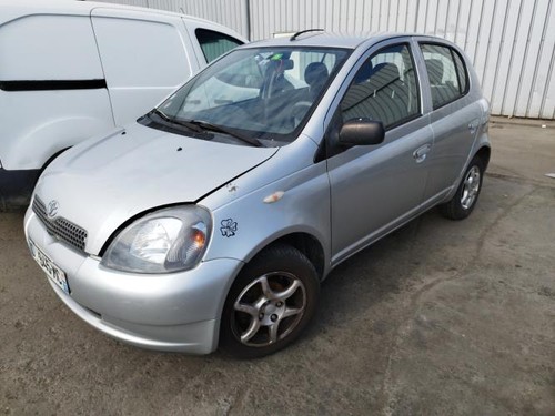Capot toyota yaris phase 1 - 1,