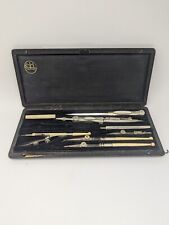 Boite ancien compas, beaux materieaux, SL, Essel Paris, collection