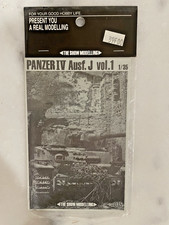 THE SHOW MODELLING 075