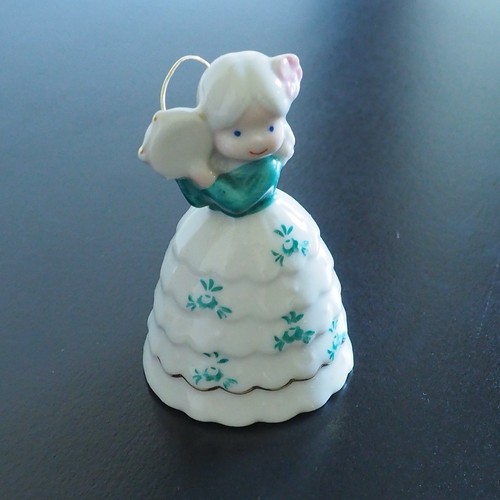 Ancienne figurine cloche - , à