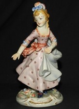 Porcelaine CAPODIMONTE