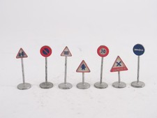 Dinky Toys  F n° 40 41