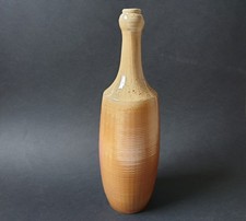 Vase bouteille en grès au sel