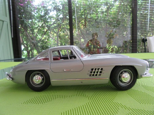 Mercedes300sl 1954 burago - mercedes300sl,