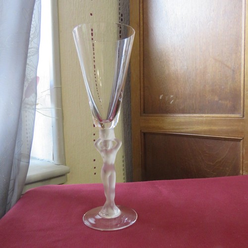 Flute champagne en cristal - a,