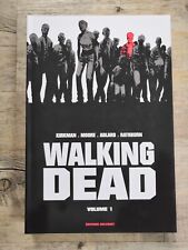  Comics Walking Dead  - Tome 1 et 2 - Édition Prestige - Très bon état