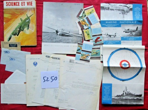 5250 lot de document - /,