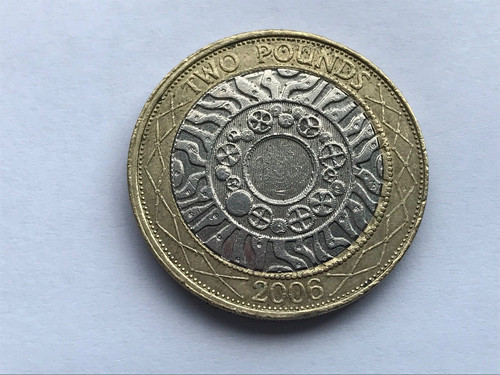 Two pounds pièce monnaie - two,