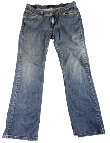Levi 528 curvy - boot, cut