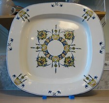 RARE PLAT EN FAIENCE VIEUX