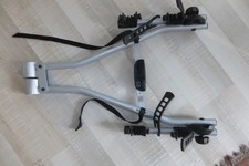 Porte-vélos de base sur boule d'attelage THULE