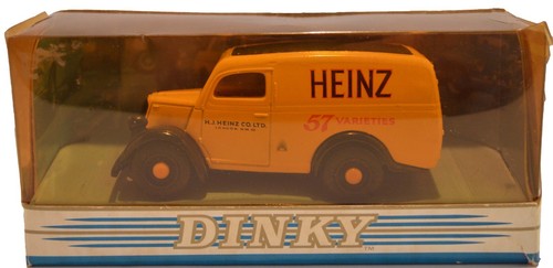 Véhicule miniature dinky - miniature, 1:43