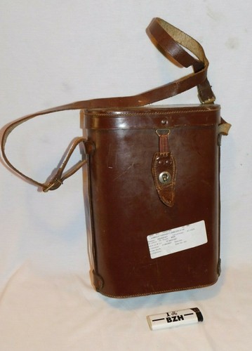 Tres bel etui cuir jumelles - bel,