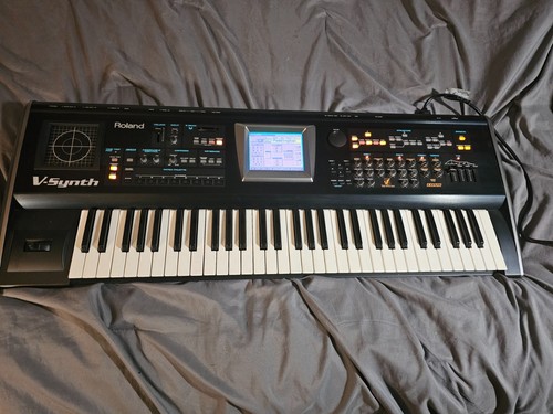 Roland synth synthesizer - v-synth,