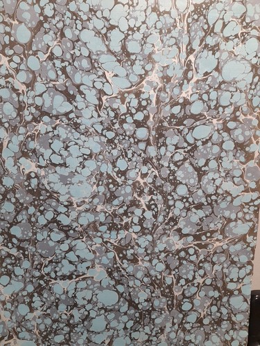 Papier marbré cuve de - à,