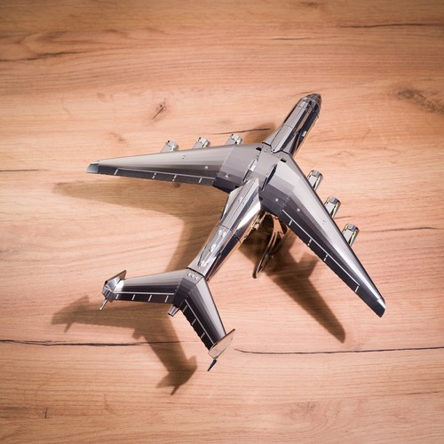 Avion cargo officiel 225 - avion,