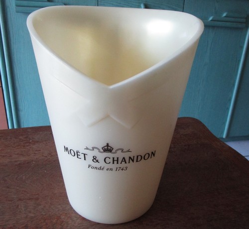 Seau champagne moet et - seau,