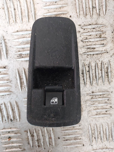 Bouton commande lève vitre