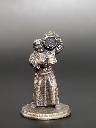 Solid metal medieval man - medieval,