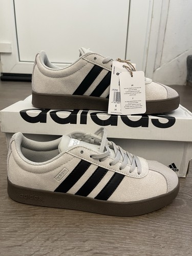 Adidas gris bande noir - et,