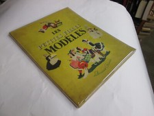 Les petites filles modèles