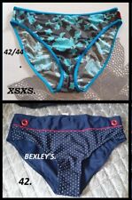 Lot de 2 bas de maillot de bain T: 42