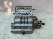 Ancienne MACHINE à CALCULER  en Acier BRUNSVIGA TYPE 18 RK  Vintage Années 1960