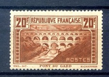 050425 TIMBRE FRANCE PONT DU GARD N° 262IIB neuf* charnière