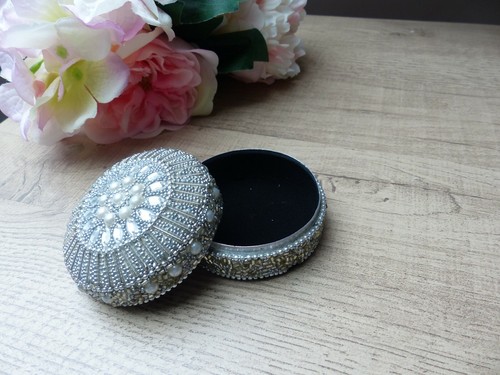 Petite boite bijoux ronde - boite,