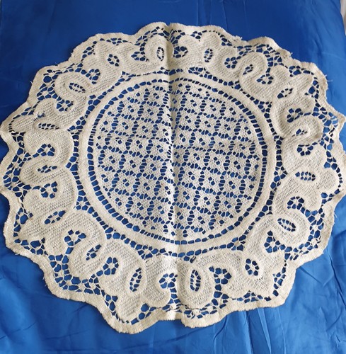 Napperon ancien rond blanc - napperon,