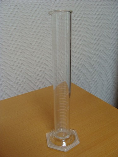 Eprouvette laboratoire - de,