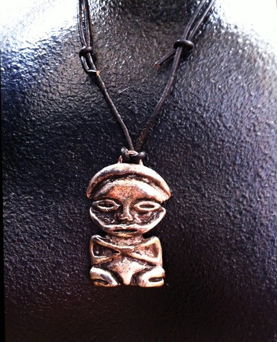 Collier pendentif africaniste - pendentif,