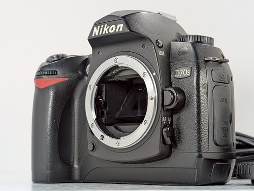 Exc nikon d70s 6 - [,