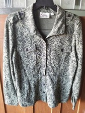 Linea by Louis Dell'Olio