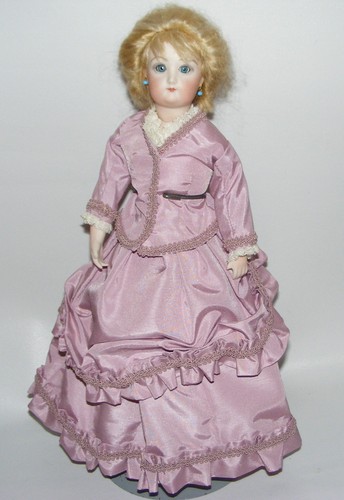 Artist antique reproduction