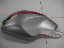 Jeu de carénages réservoir