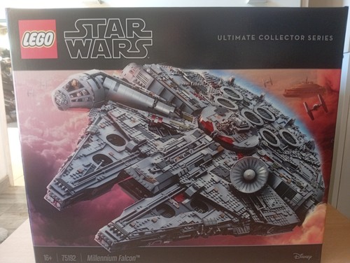 Lego star wars ucs faucon - wars,