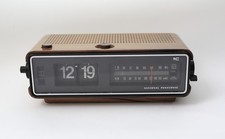 Radio-réveil Panasonic Flip